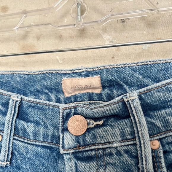 Mother the Stunner Ankle Fray Jeans in Crate Digger - Picture 4 of 7